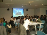 cnews081226_02.jpg