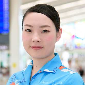 就職先 那覇空港 グランドスタッフ ANA沖縄空港 大阪外語専門学校、グランドスタッフ専攻
