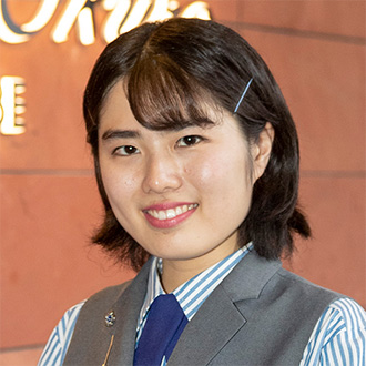 就職先 ホテルスタッフ ホテル オークラ神戸 大阪外語専門学校、ホテル・ブライダル専攻